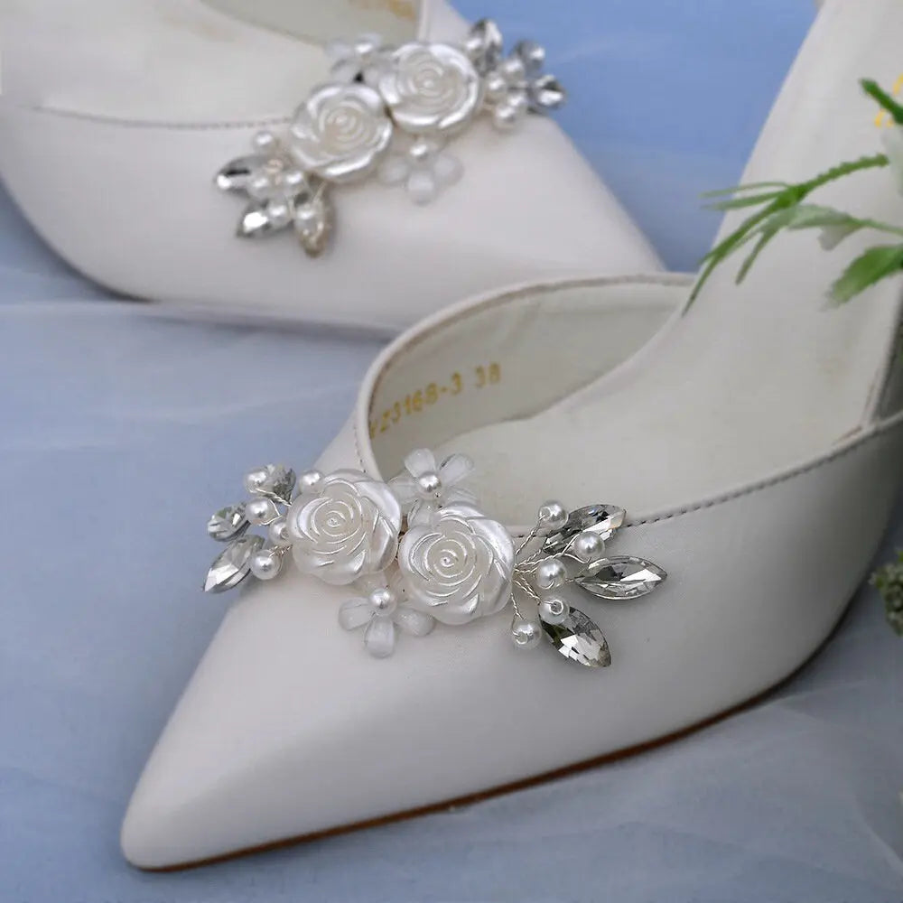 Paar Schuhclip  für die Braut oder Brautjungfer  - Kristall Brautschuhe Schnalle  Prinzessin mit Strasssteinen - High heel brosche - Vumari SKU-51 Vumari